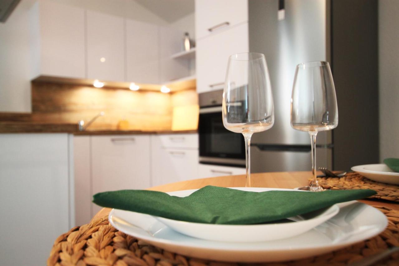 Apartment Meerzeit Mit Terrasse Husum  Eksteriør bilde